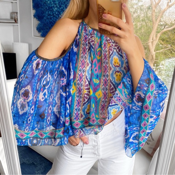 💙 ZARA BOHO BLUE MULTI ABSTRACT COLD SHOULDER LOOSE FIT CROPPED TOP! - Picture 3 of 16